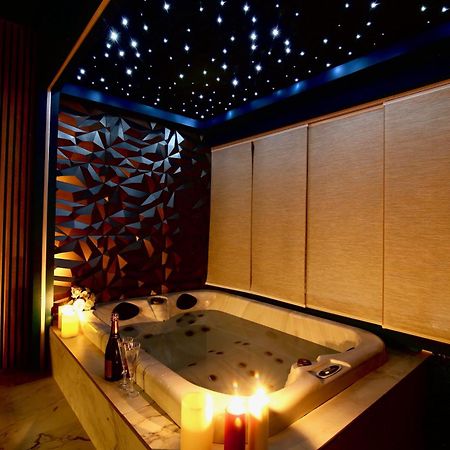 Flower Suite And Spa Ла-Сейн-сюр-Мер Экстерьер фото